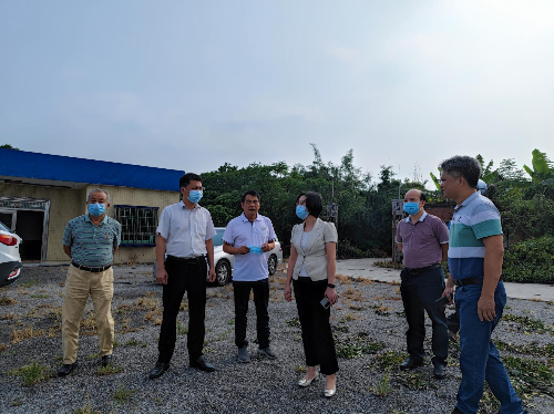 市商务局到化州市开展对外贸易转型升级基地建设情况调研-1.jpg